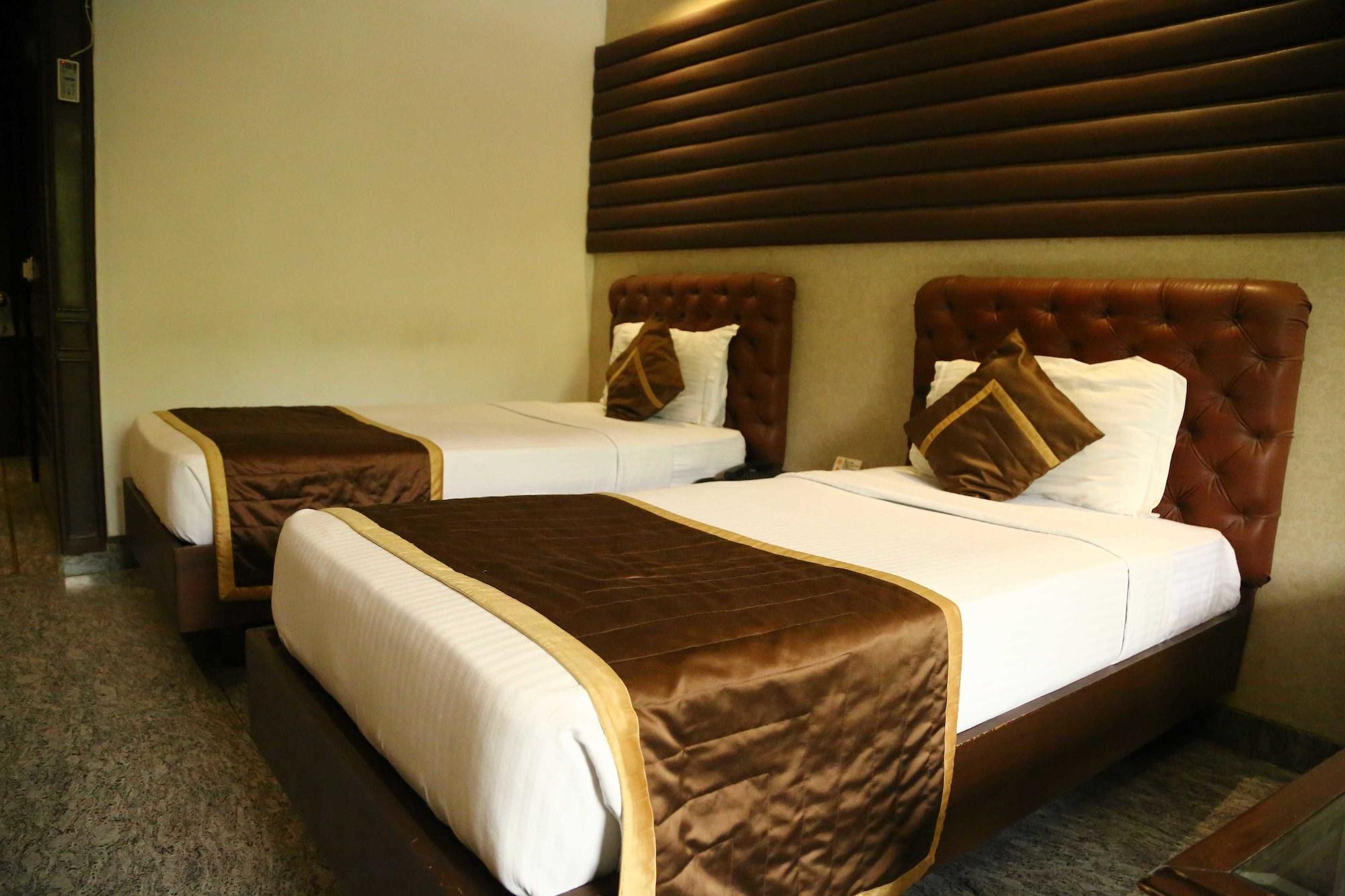Hotel Park Inn Chandigarh Exterior photo